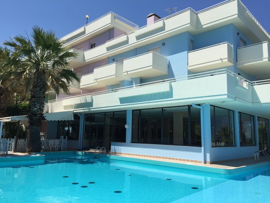 Residence Azzurro Massignano Bilik gambar