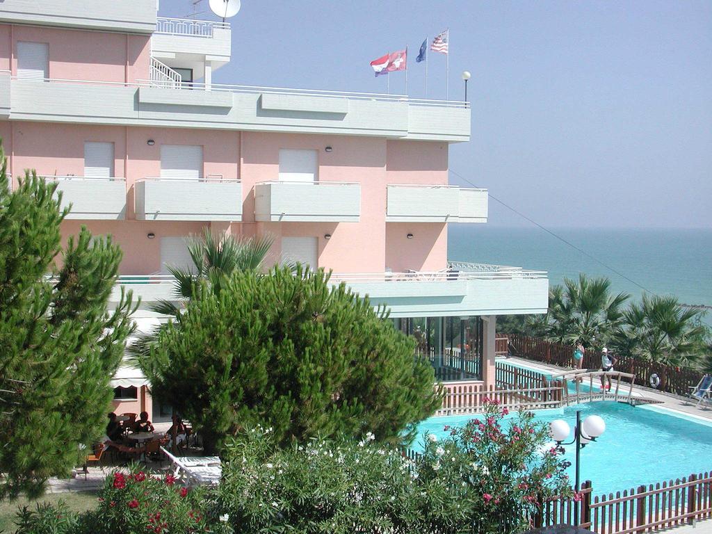 Residence Azzurro Massignano Bilik gambar