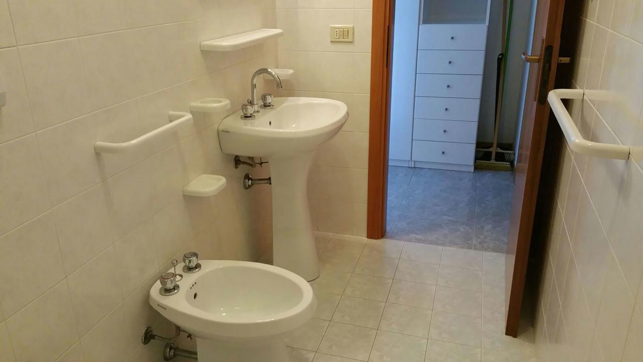 Residence Azzurro Massignano Luaran gambar