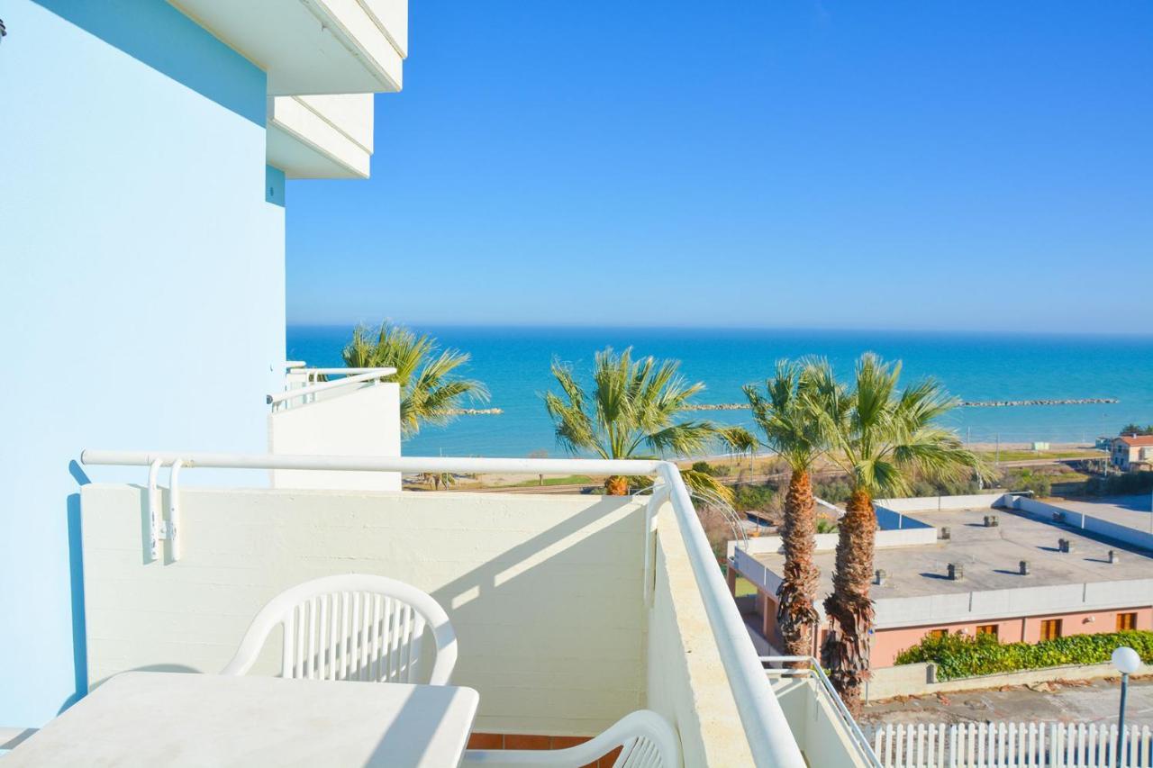 Residence Azzurro Massignano Luaran gambar